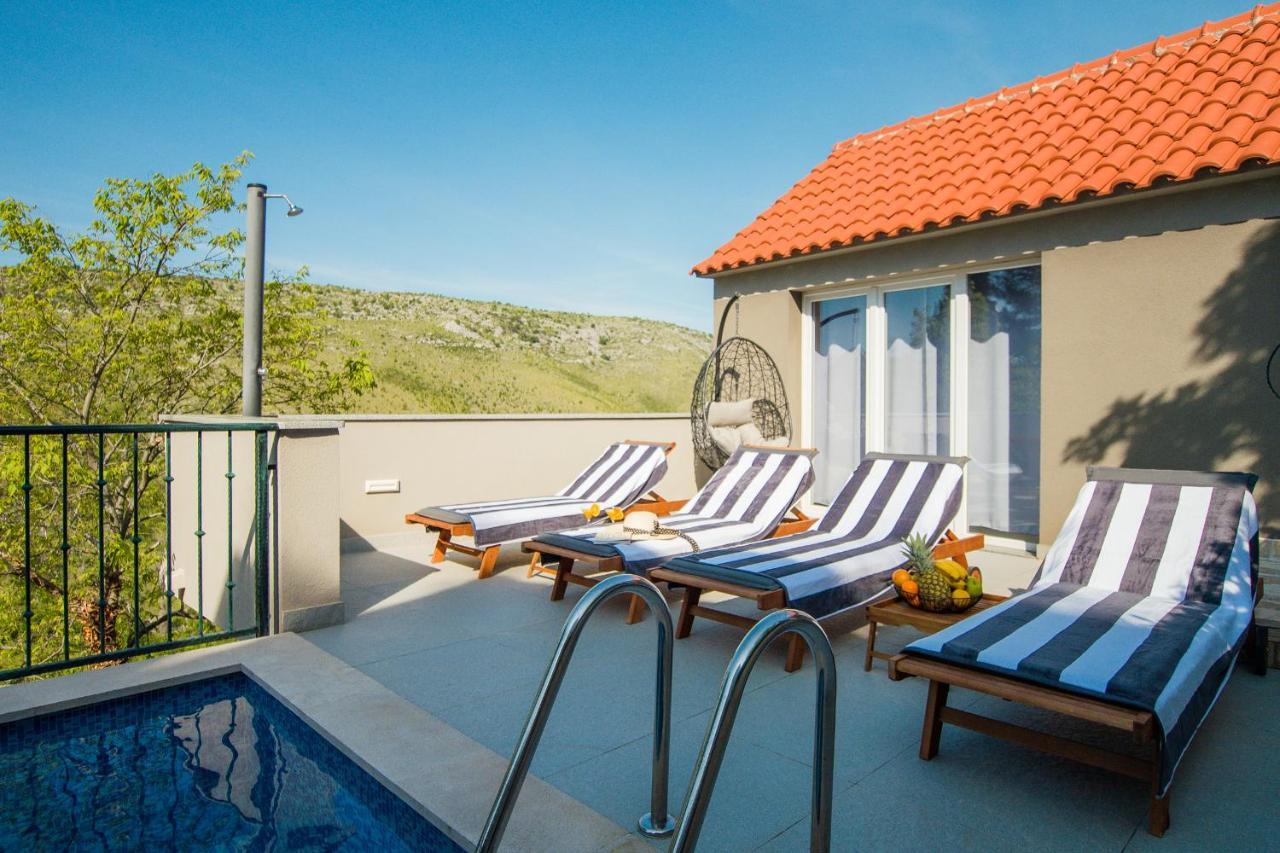 Holiday Home Moliva Sitno Donje Eksteriør billede