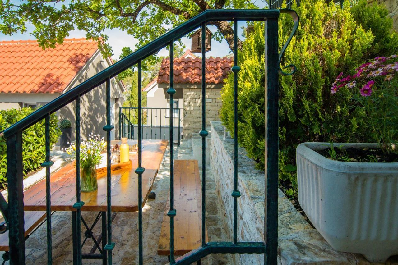 Holiday Home Moliva Sitno Donje Eksteriør billede