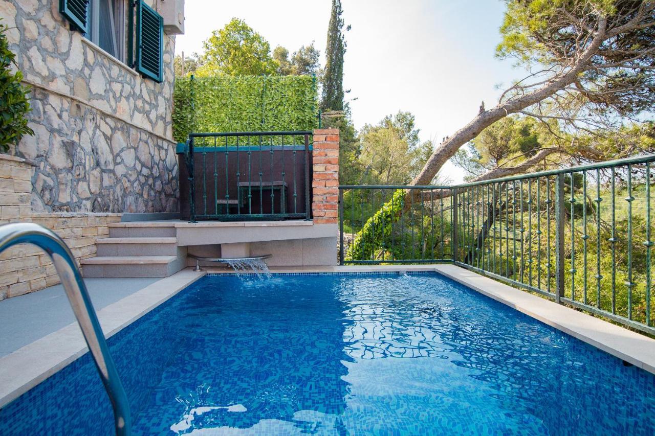 Holiday Home Moliva Sitno Donje Eksteriør billede