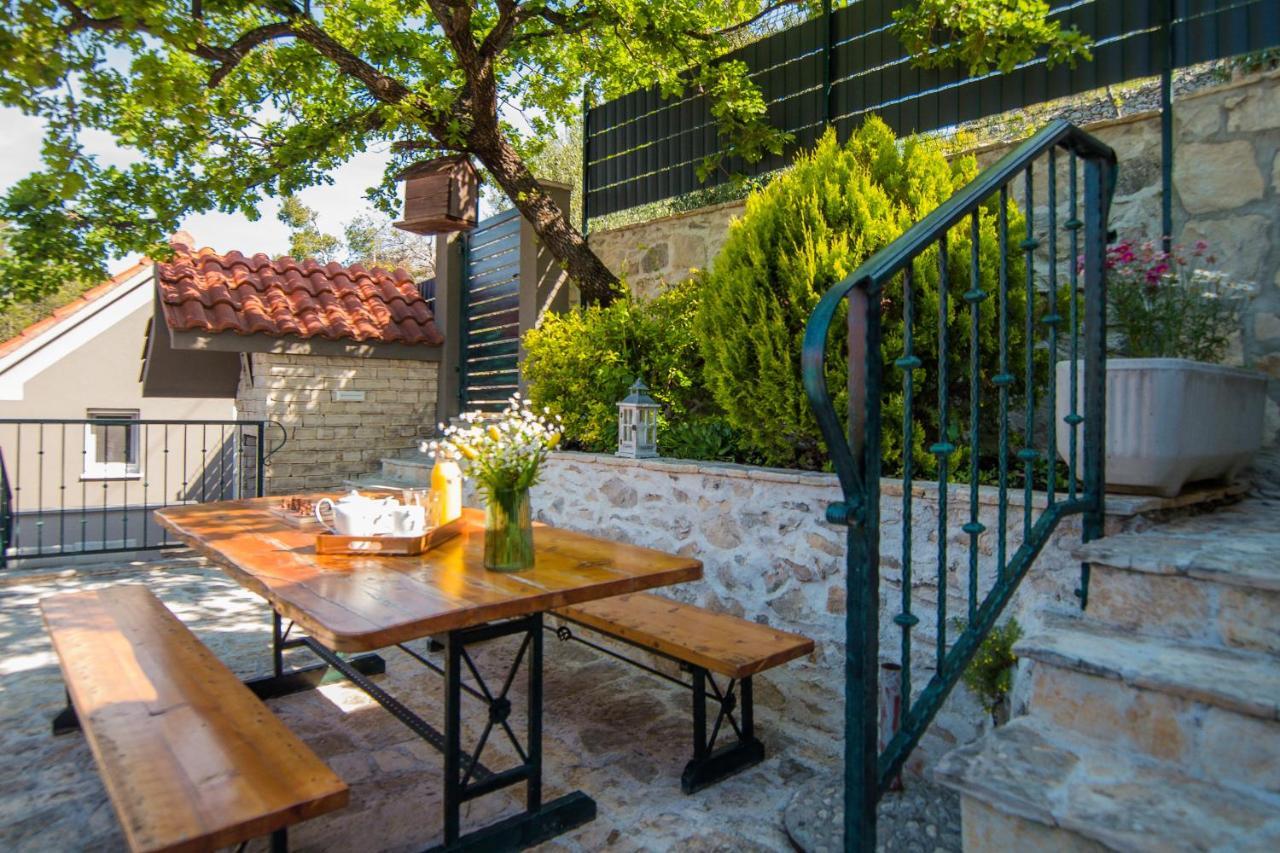Holiday Home Moliva Sitno Donje Eksteriør billede